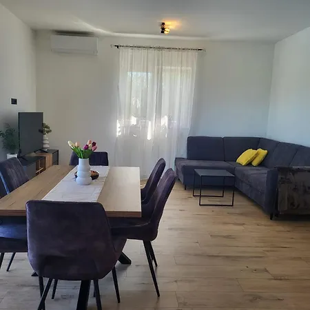 Boni Villa *